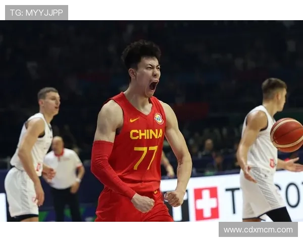 中国男篮迎战世界杯强敌,拼搏精神展现全力备战东京奥运 中国男篮迎战世界杯强敌,拼搏精神展现全力备战东京奥运