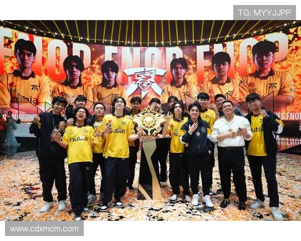 全球电竞盛会燃爆秋季各大战队鏖战巅峰荣耀谁能问鼎冠军宝座 全球电竞盛会燃爆秋季各大战队鏖战巅峰荣耀谁能问鼎冠军宝座