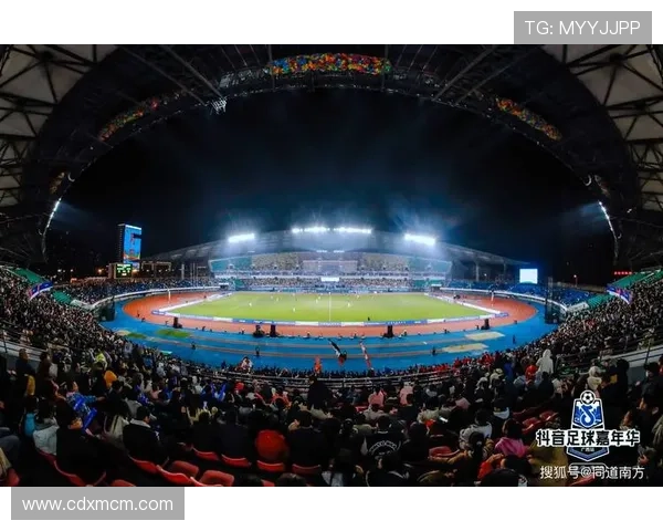 国家队逆转取胜点燃赛季高潮全场欢呼体育圈沸腾时刻震撼全国观众