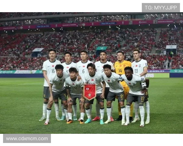 新帅亮相引热议国字号球队开启重建新征程冲击世界杯目标 新帅亮相引热议国字号球队开启重建新征程冲击世界杯目标