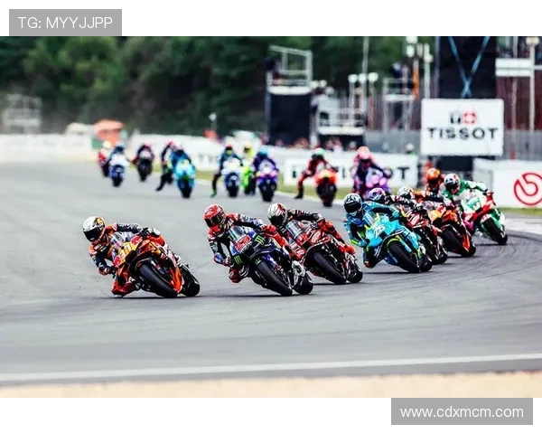 MotoGP 赛季迎来激烈角逐 新车手和技术升级引领赛事革新 MotoGP 赛季迎来激烈角逐 新车手和技术升级引领赛事革新