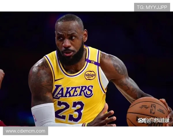 詹姆斯状态回升助湖人迎来四连胜，浓眉伤情成季后赛最大隐忧